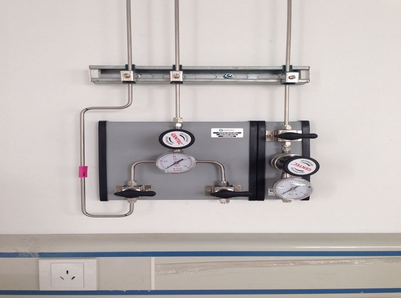 實驗室照明開關