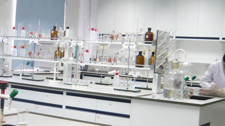 基因?qū)嶒炇一瘜W試劑區(qū)